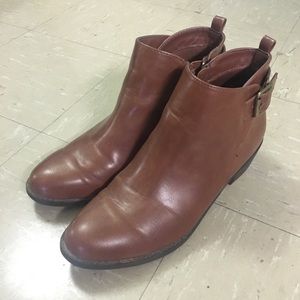 Women’s Ankle Booties